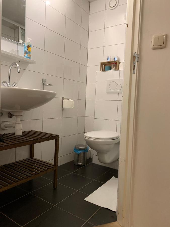 Studio In The City Center Of レーワールデン エクステリア 写真